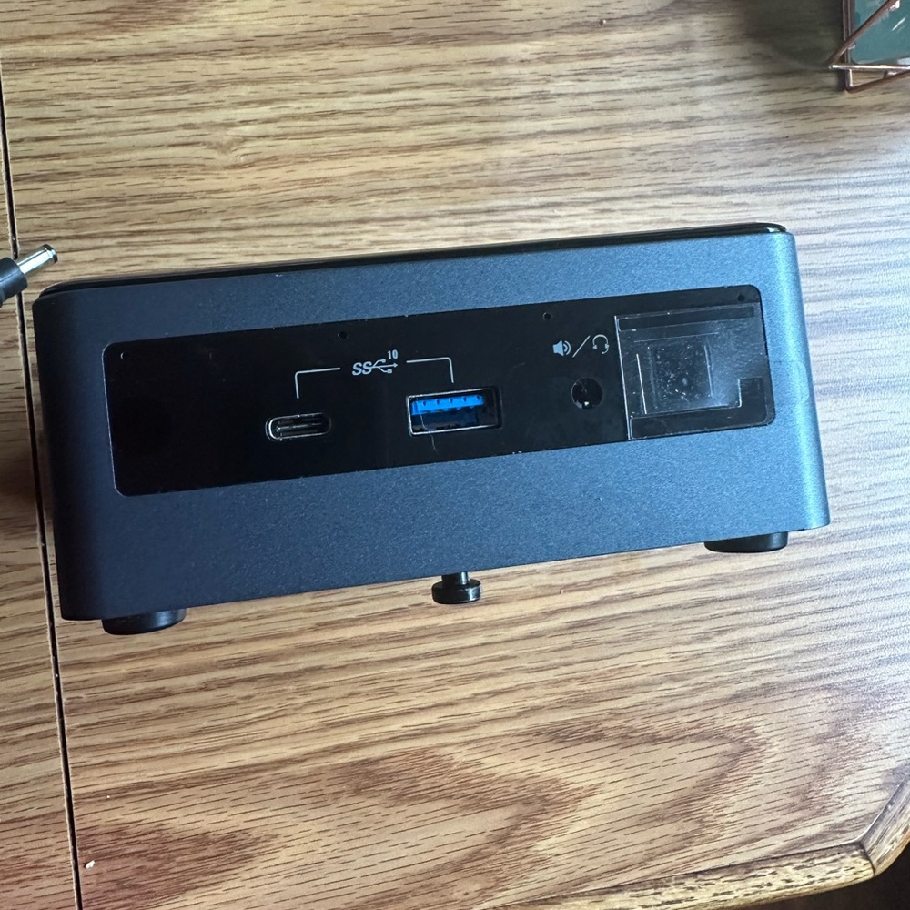 Intel NUC Compact Black Mini PC